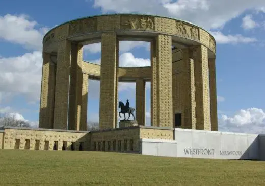 Battlefields - Belgium & the Somme school groups
