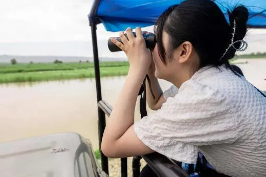Rhino Conservation in Nepal school groups