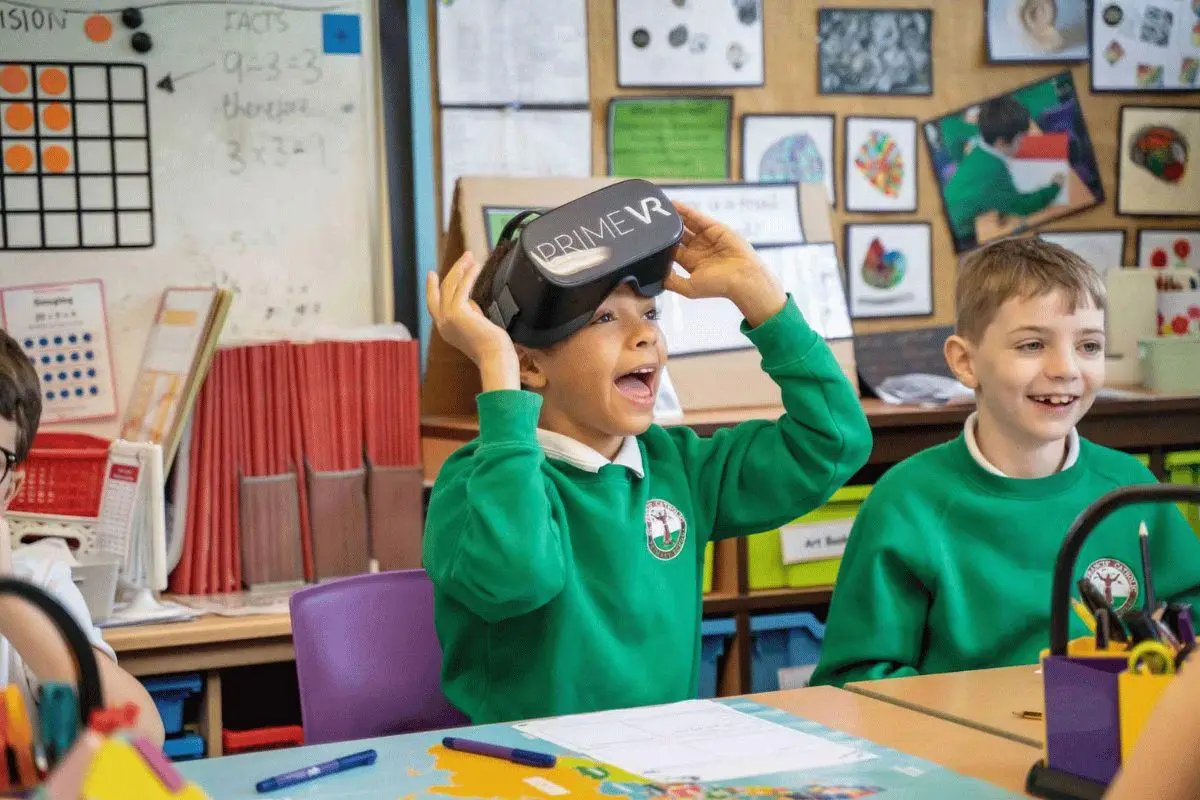Image for China VR workshop for schools KS2 KS3