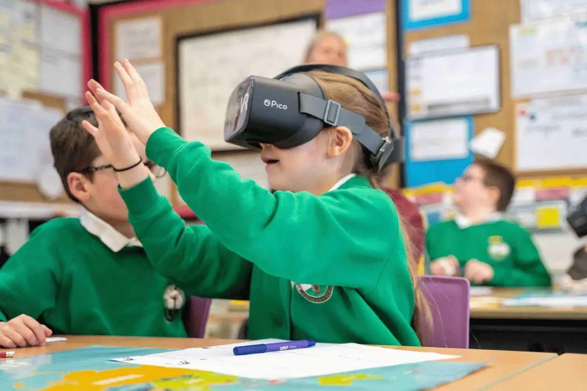 Image for a school workshop for Polar Regions VR workshop KS2
