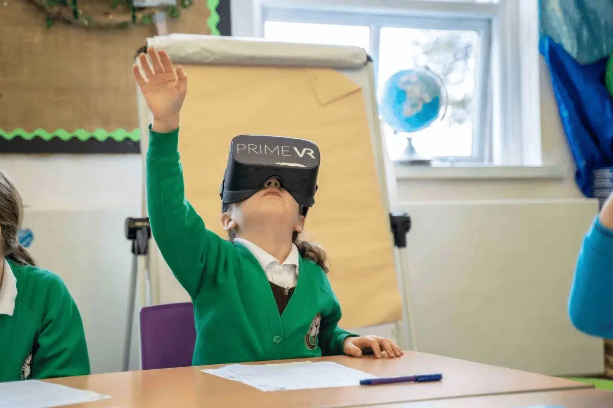 Image for a school workshop for Stone Age Virtual Reality workshop KS2