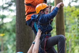 Team Building Outdoor Adventures school groups